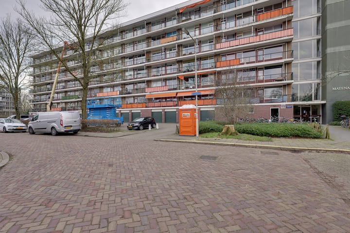 Foto 9 van Matenalaan 99