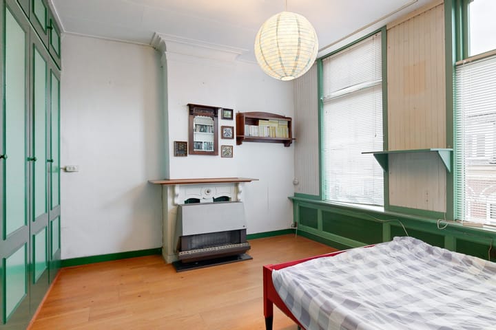 Foto 23 van Poelgeeststraat 24-A