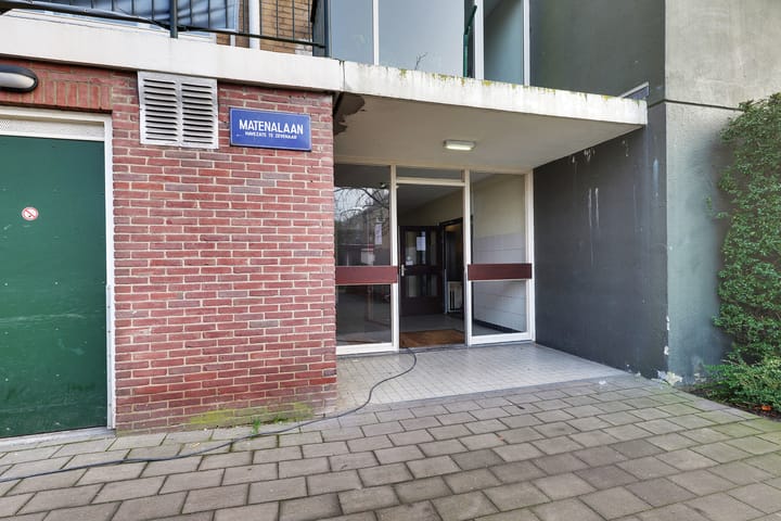 Foto 12 van Matenalaan 99