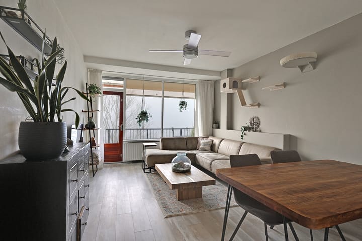 Foto 16 van Matenalaan 99