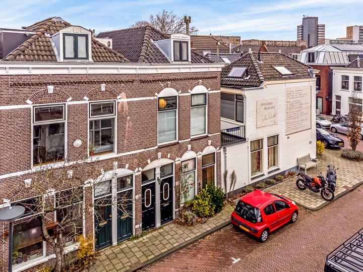 Foto 33 van Poelgeeststraat 24-A