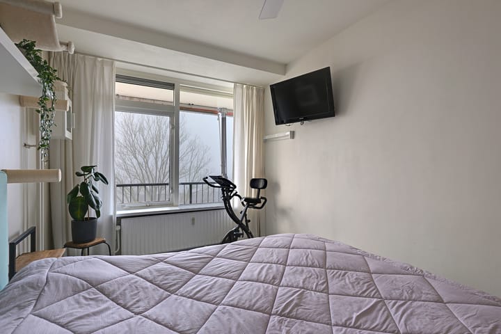 Foto 28 van Matenalaan 99