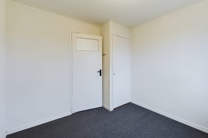 Foto 22 van Middenstraat 105