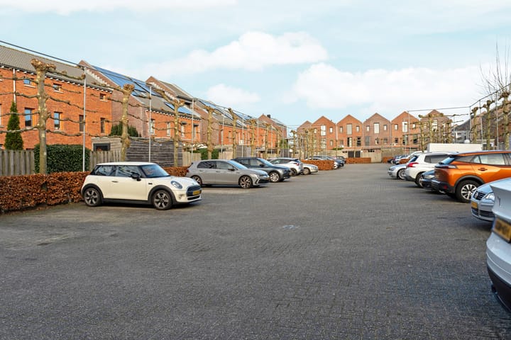 Foto 39 van Dick Bosstraat 111