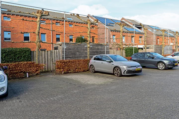 Foto 40 van Dick Bosstraat 111