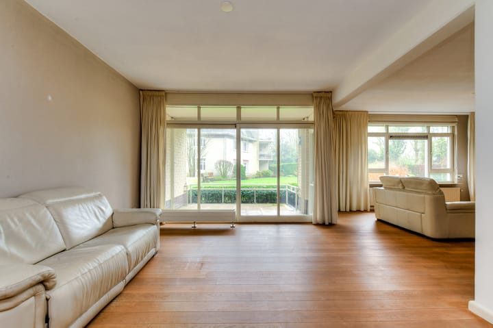 Foto 10 van Dr. Schaepmanlaan 15