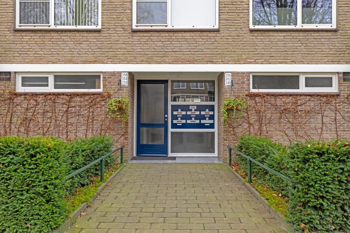 Foto 4 van Veldmaarschalk Montgomerylaan 352