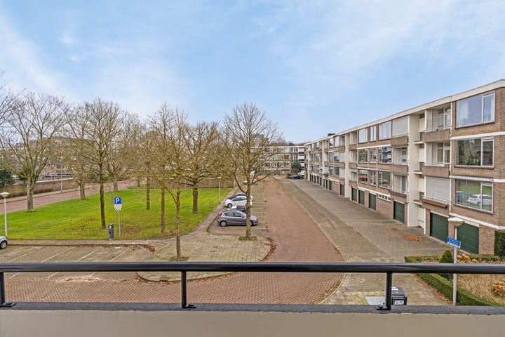 Foto 21 van Veldmaarschalk Montgomerylaan 352