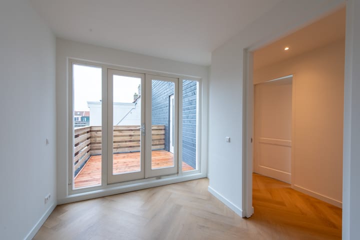 Foto 4 van Leeghwaterstraat 19