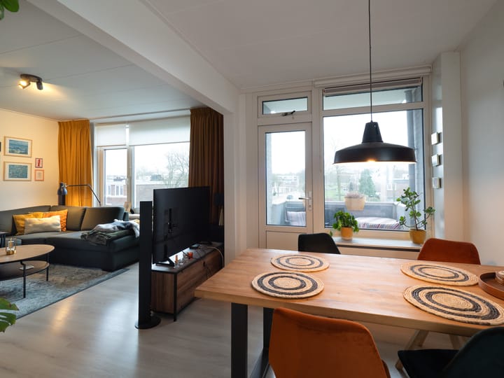 Foto 3 van Domela Nieuwenhuisstraat 3