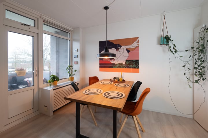 Foto 4 van Domela Nieuwenhuisstraat 3