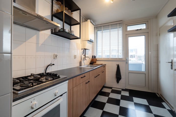 Foto 5 van Domela Nieuwenhuisstraat 3