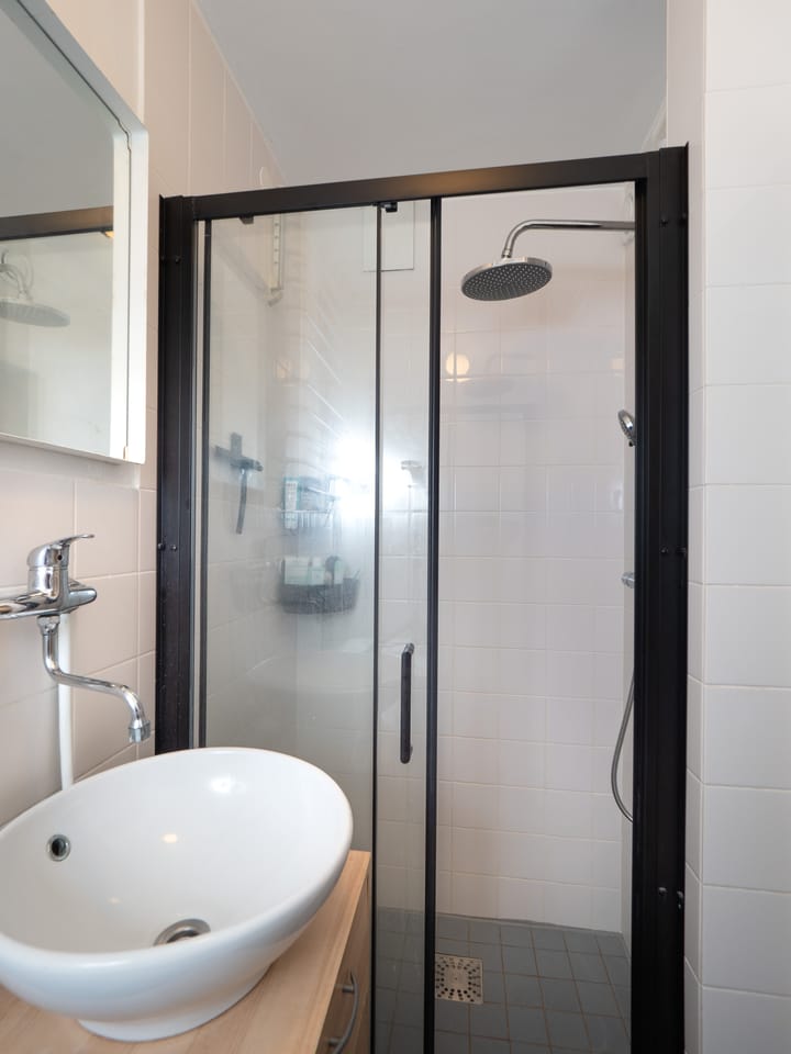 Foto 10 van Domela Nieuwenhuisstraat 3