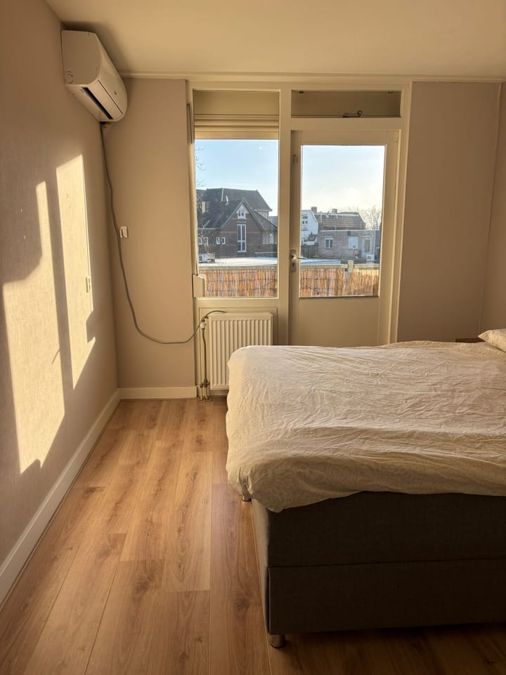 Photo 16 of Meijer van Leeuwenstraat 57