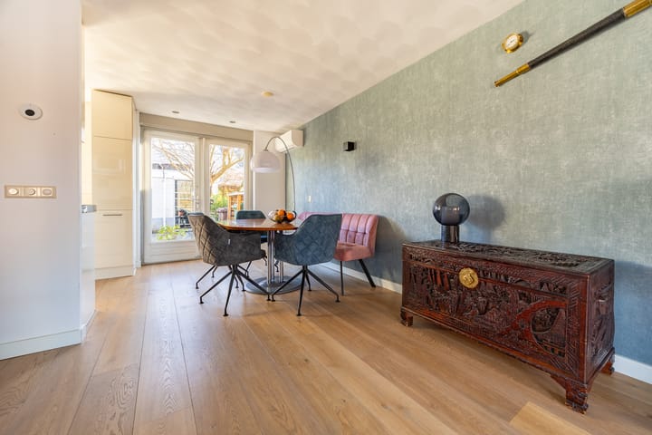 Foto 4 van Jan van Henegouwenstraat 24