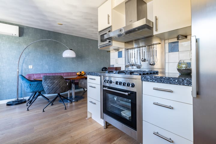 Foto 5 van Jan van Henegouwenstraat 24