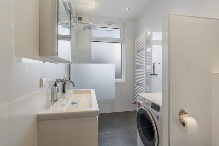 Foto 16 van Markgraaflaan 13