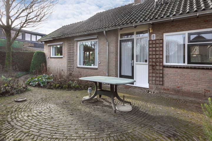 Foto 16 van Brinkkanterweg 1