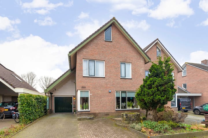 Foto 5 van Alingcamp 13