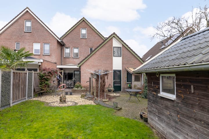 Foto 18 van Alingcamp 13