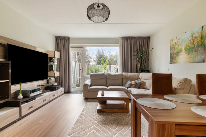 Foto 12 van Rhenenhof 28