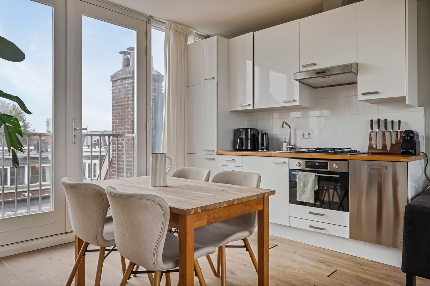 Foto 4 van Willem van Noortstraat 73-G