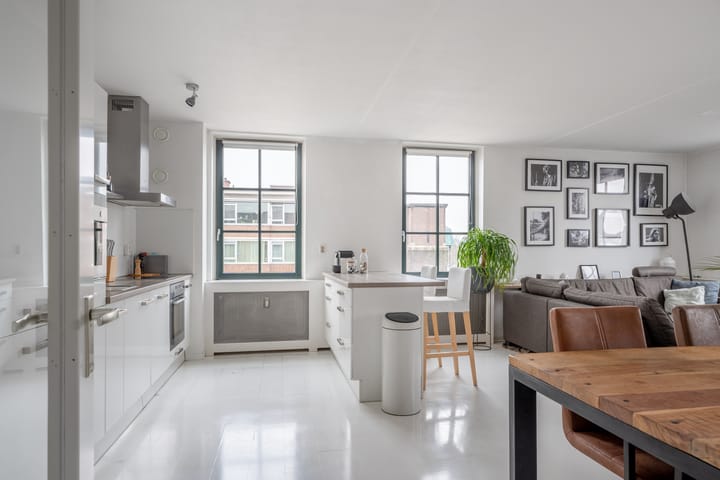 Photo 10 of Oranjestraat 50