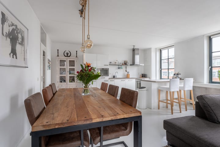 Photo 16 of Oranjestraat 50