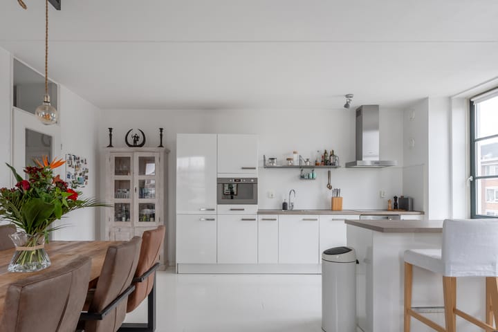 Photo 17 of Oranjestraat 50