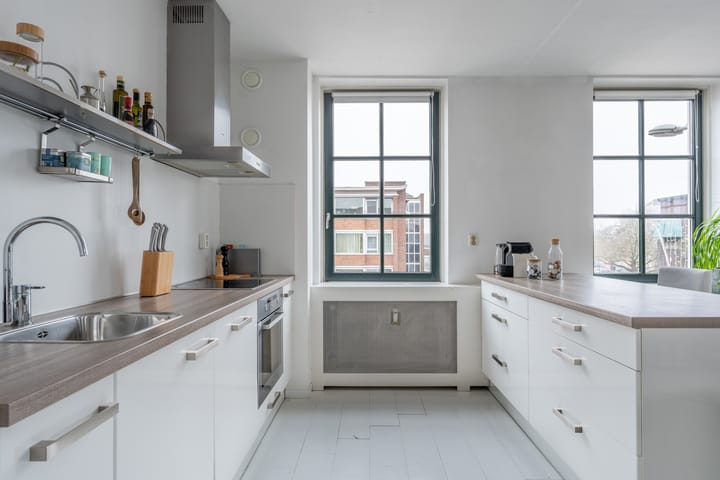 Photo 18 of Oranjestraat 50