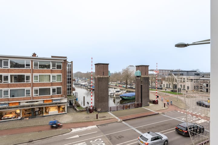 Photo 21 of Oranjestraat 50