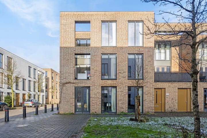 Foto 44 van Voltastraat 126