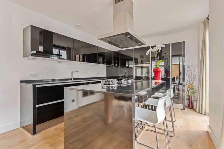 Foto 15 van Voltastraat 126