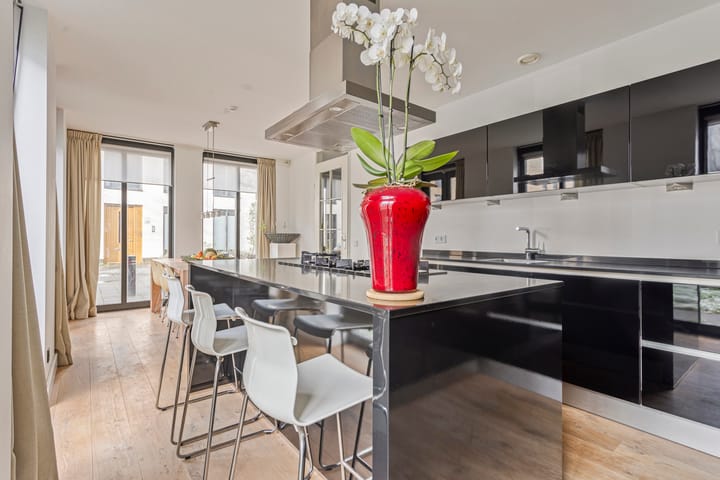 Foto 18 van Voltastraat 126