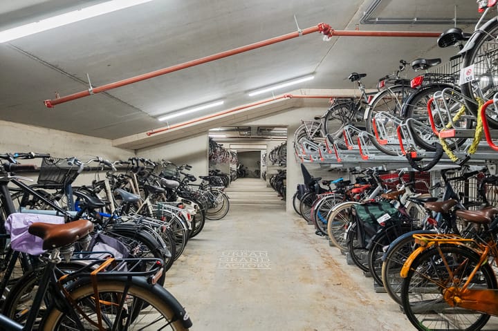 Foto 36 van Abraham Tuschinskistraat 86