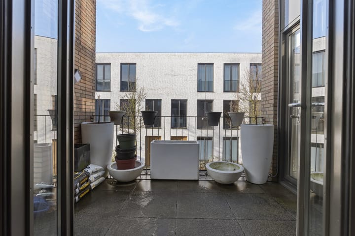 Foto 30 van Voltastraat 126