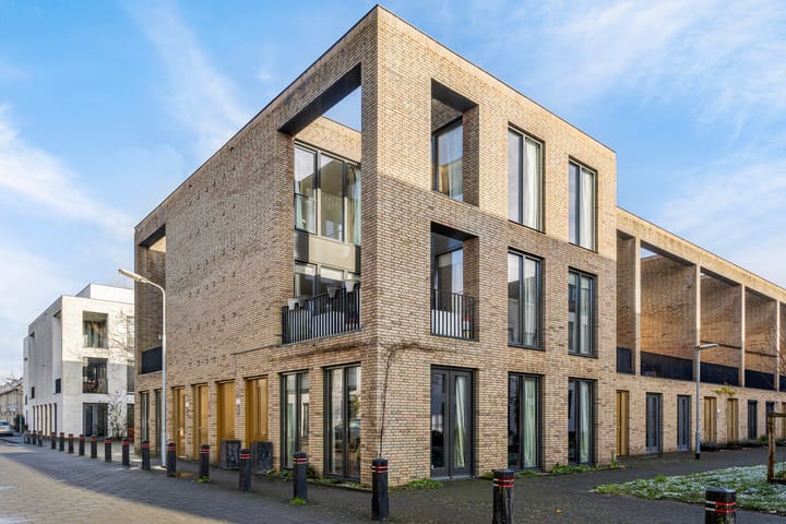 Foto 1 van Voltastraat 126