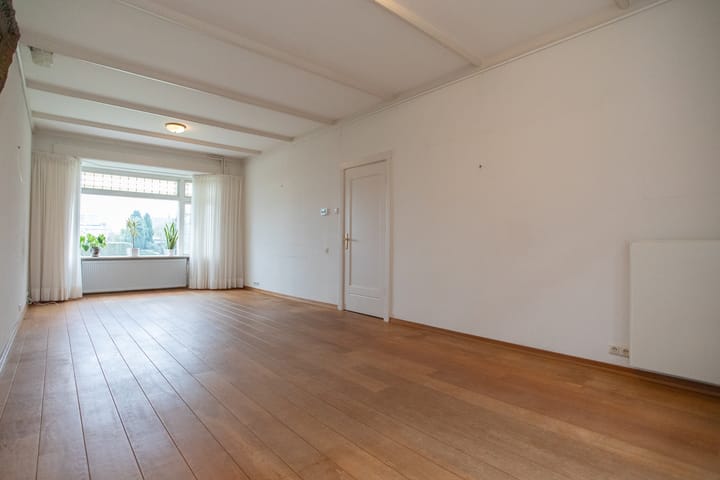 Foto 27 van Almelosestraat 32