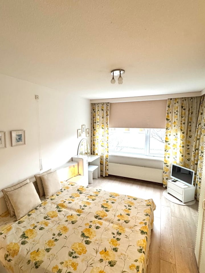 Photo 24 of Theo van Goghhof 75