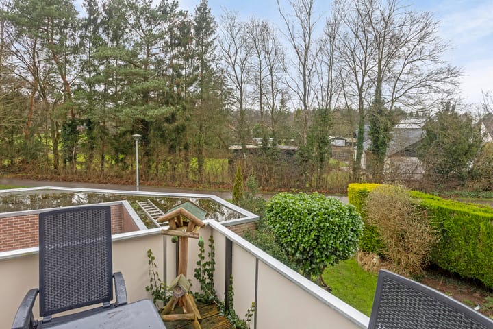 Foto 3 van Merelweg 12