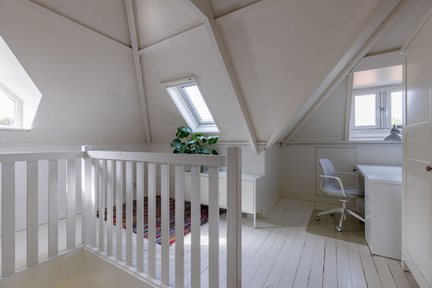 Foto 34 van Eemnesserweg 16