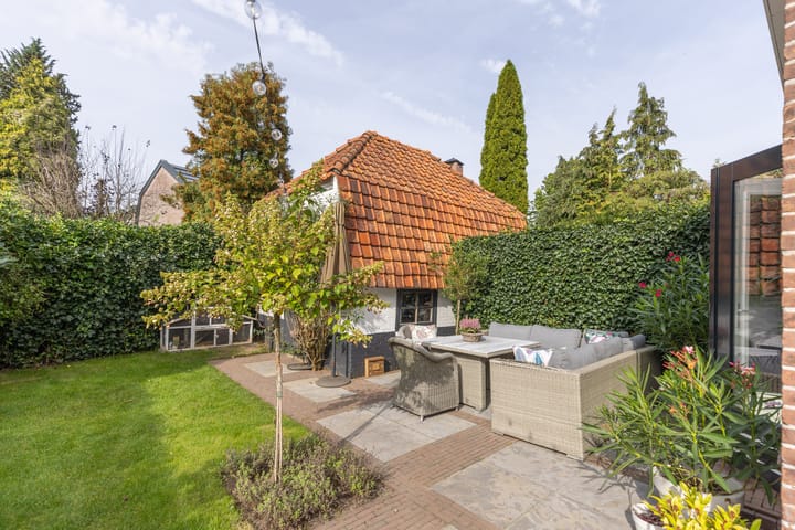 Foto 41 van Eemnesserweg 16