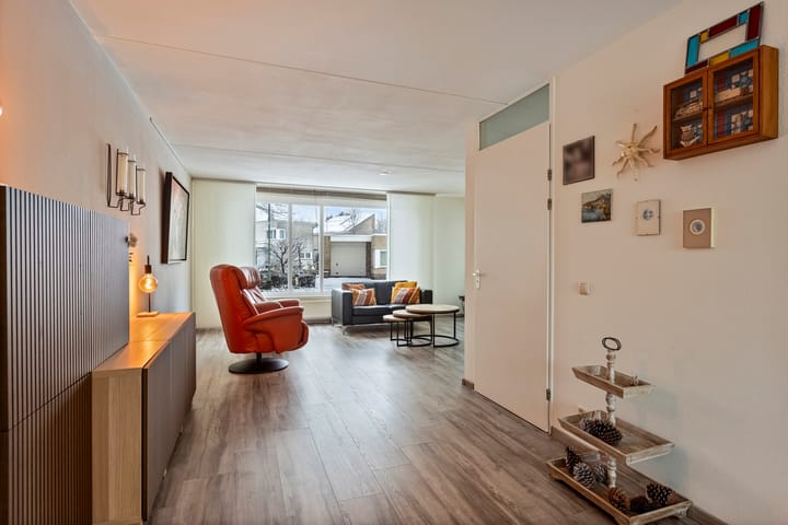 Foto 5 van Aan het beeldje 58