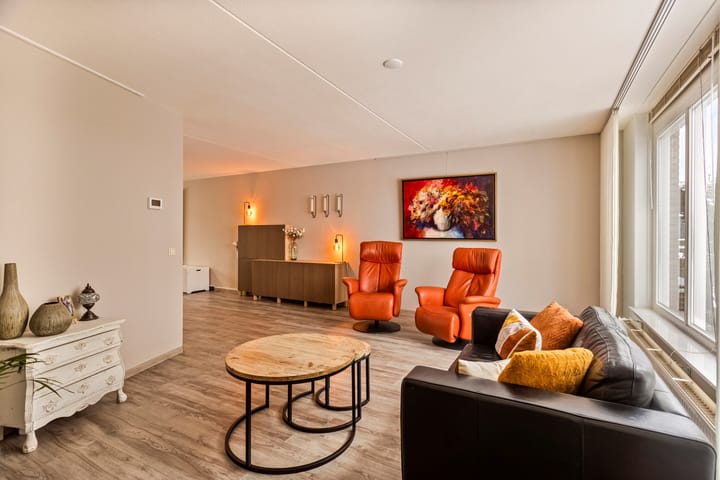 Foto 7 van Aan het beeldje 58