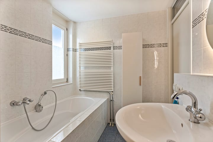 Foto 25 van Aan het beeldje 58