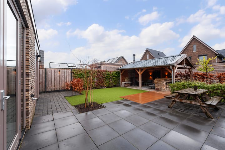 Foto 15 van Lekstraat 113