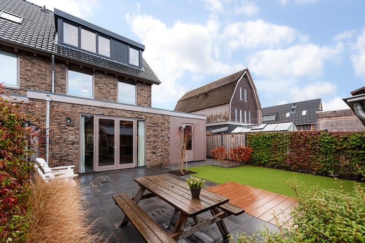 Foto 18 van Lekstraat 113