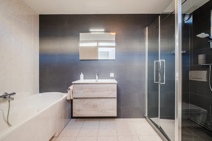 Foto 25 van Drieske 5