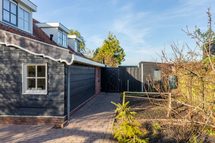 Foto 43 van Oostweg 1