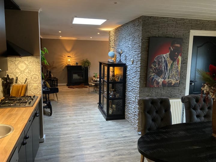 Photo 33 of Lugtenburg 10